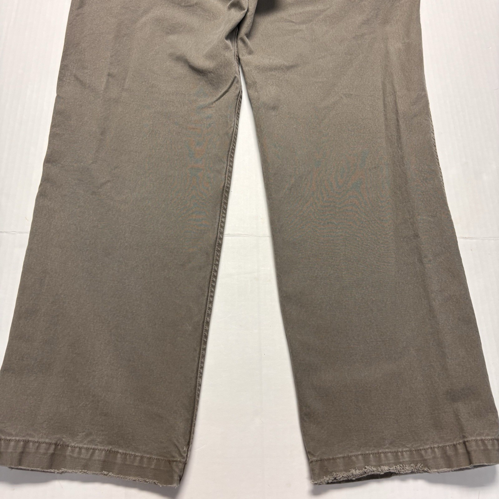 Levis DOCKERS Outdoor Cargo Pants Men 36/34 Gray Canvas Hike Camp Classic Fit thumbnail 18