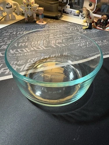 Pyrex 1.75 Qt Glass #7203 Mixing Bowl 7" Diameter Clear Bluish-Green Tint VTG