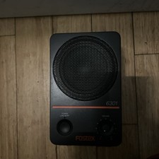 Fostex 6301ND 4-inch Active Monitor Speaker 20W Black with cables included.