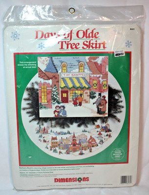 Dimensions Christmas Days of Olde Tree Skirt Counted Cross Stitch Kit NEW NOS