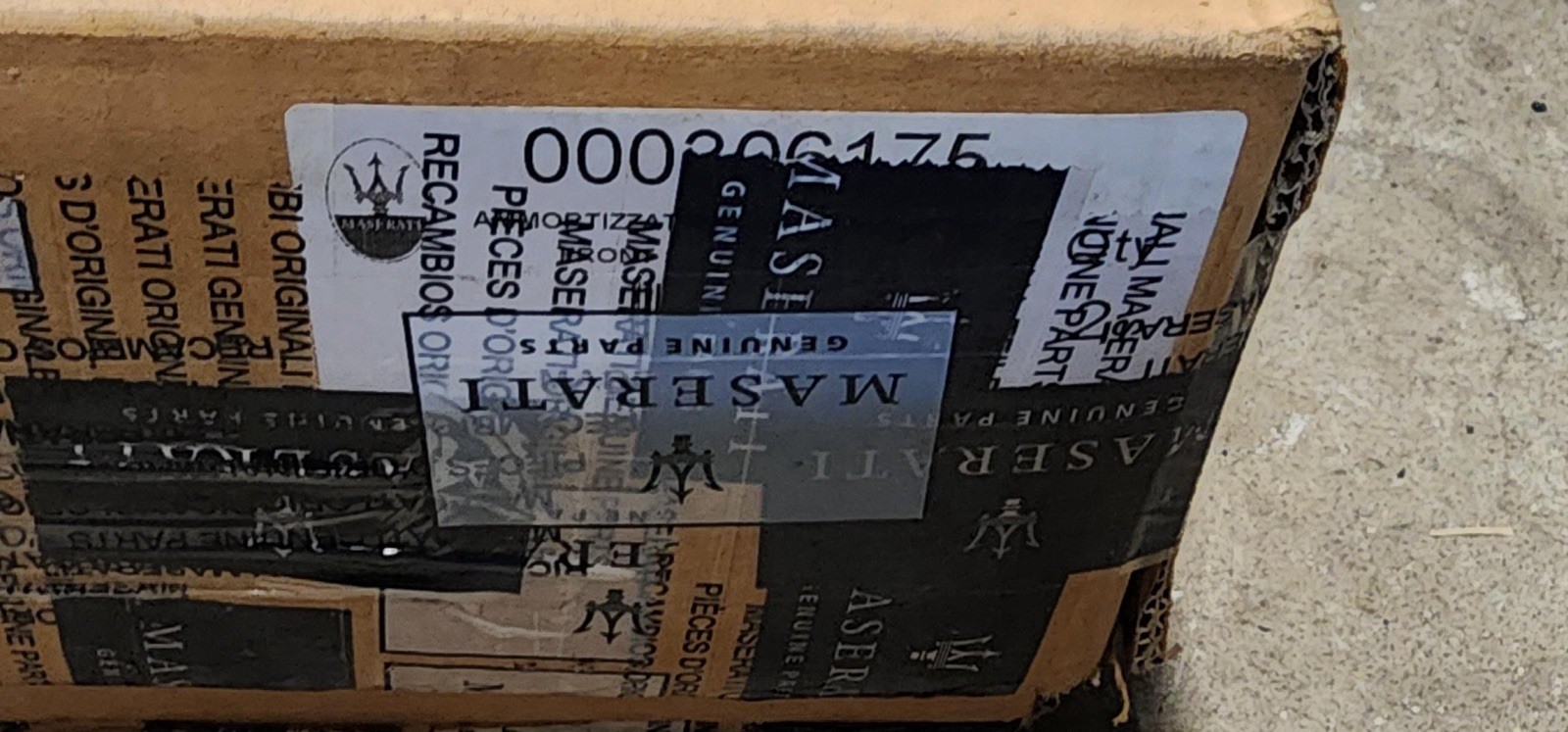 Brand New In Box Maserati Rear Shocks (pair) 306175