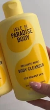 Isle Of Paradise Brilliantly Bright Body Moisturizer w/ Vitamin C & Niacinamide