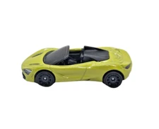 2025 Matchbox McLaren 720S Spider - Yellow/Green - CONVERTIBLE CRUISERS - Loose