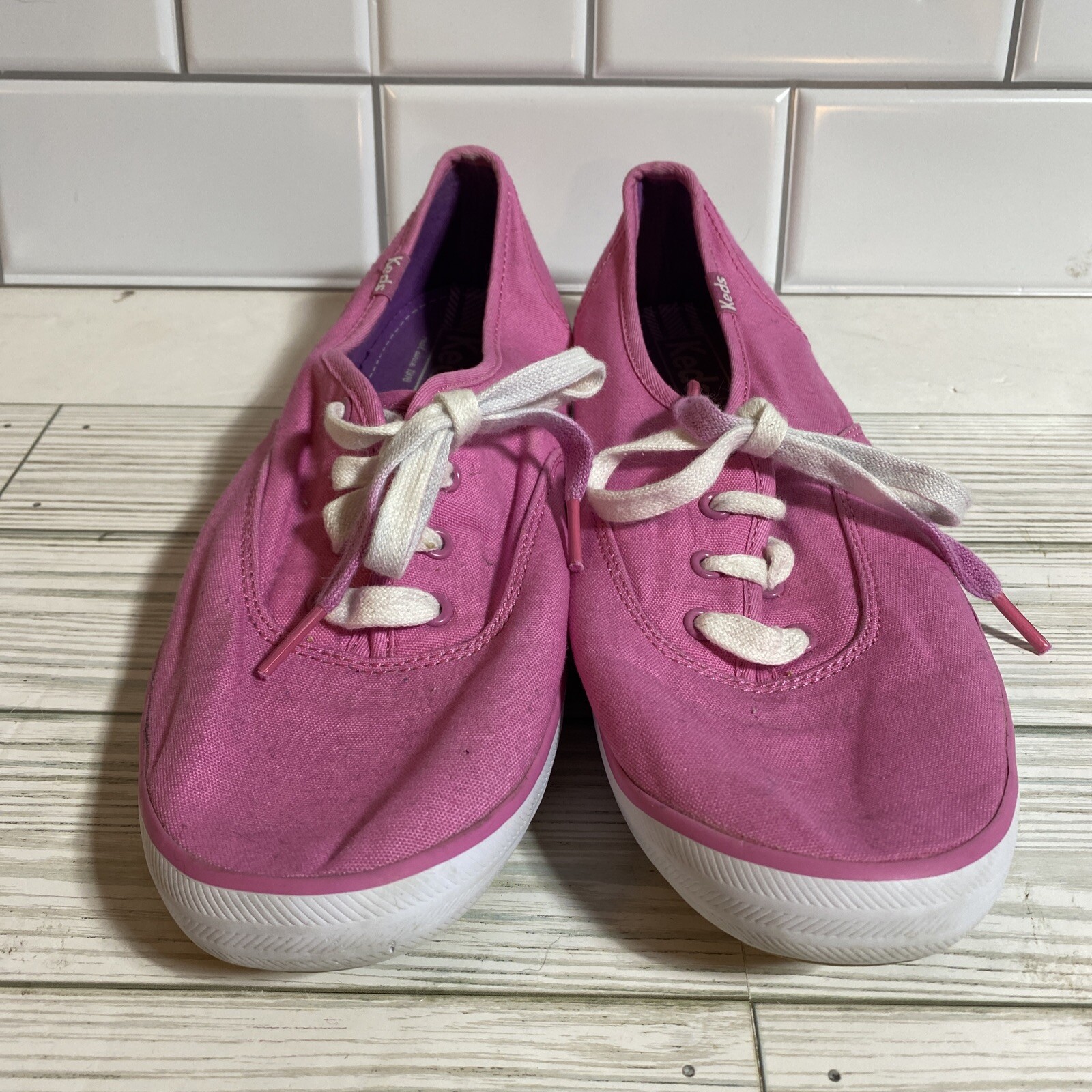 Keds Women's Champion Canvas Original Style Pink Lace… Gem