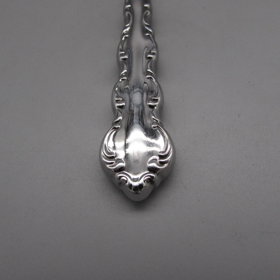 SET OF FOUR - Oneida Deluxe Stainless  Flatware MOZART Dinner Knives * - Image 2 of 3