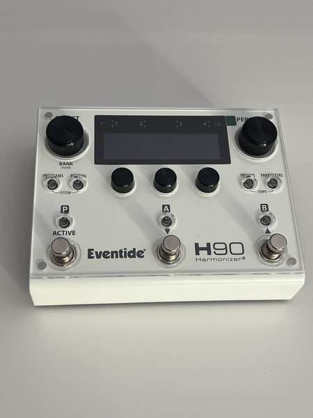 H90 - Eventide protector acrílico