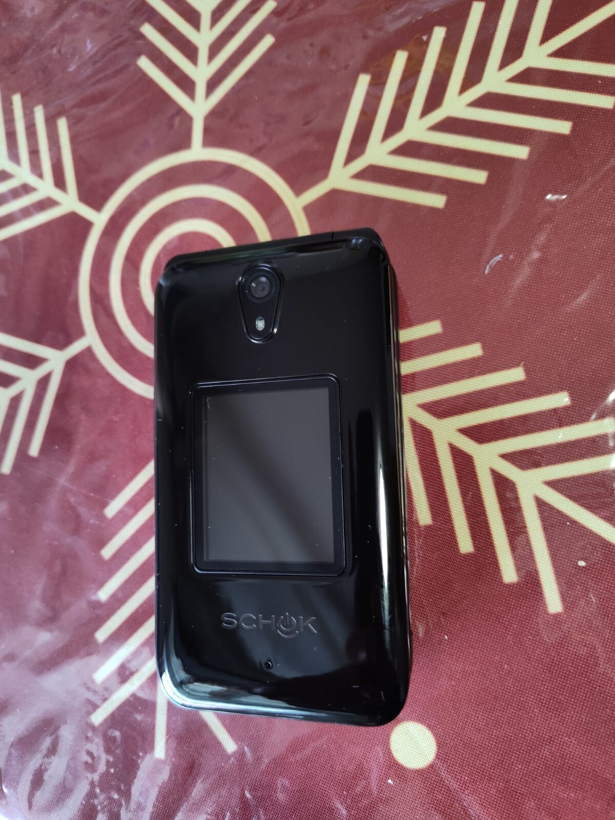 Schok Flip Phone 4G LTE 8GB 3.2 Inch, Black Unlocked*
