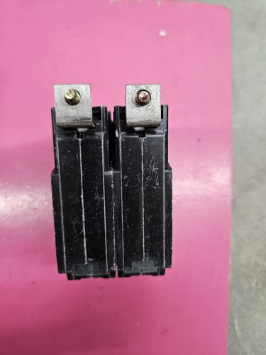 GE 15 Amp Two Pole Circuit Breaker Bolt On 220 volt THQB215 - Picture 3 of 3