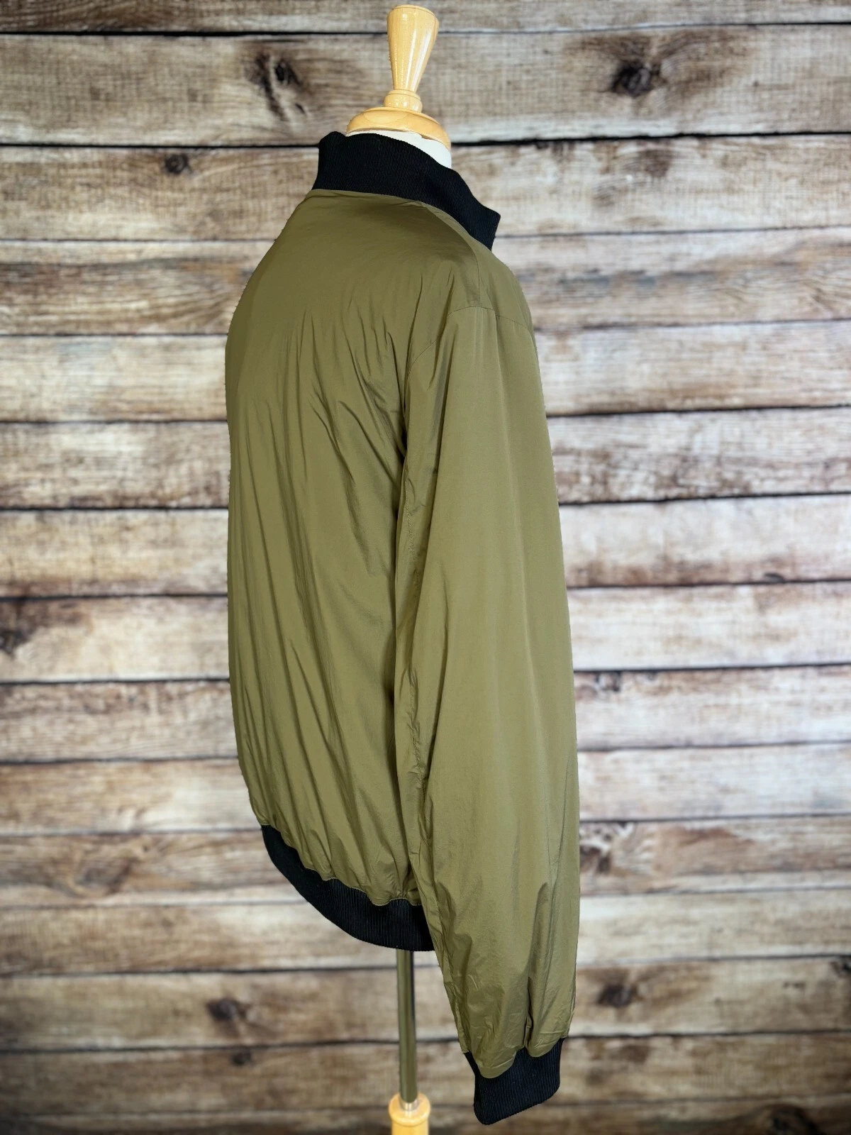 Giacca nylon Gucci Viaggio nuova con etichetta $1.450 taglia 48 (58 euro)