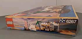 Lego Pirates Imperial Soldiers 6267 Lagoon Lock-Up Set: 100% Comp w/Inst/Box/Cat