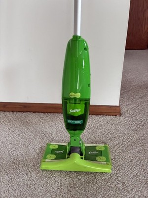Swiffer Sweeper Sweep Vac Vacuum FS4000 With Charger and new