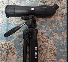 Optus Zoom 20 - 60 x 60 spotting scope, zoom range 20x to 60x with long tripod