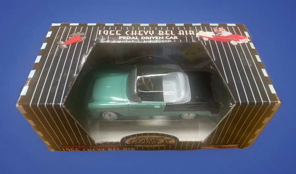 GEARBOX COLLECTIBLE 1955 CHEVY BELAIR PEDAL DRIVEN CAR DIECAST LOT OF 3 - Image 3 of 4