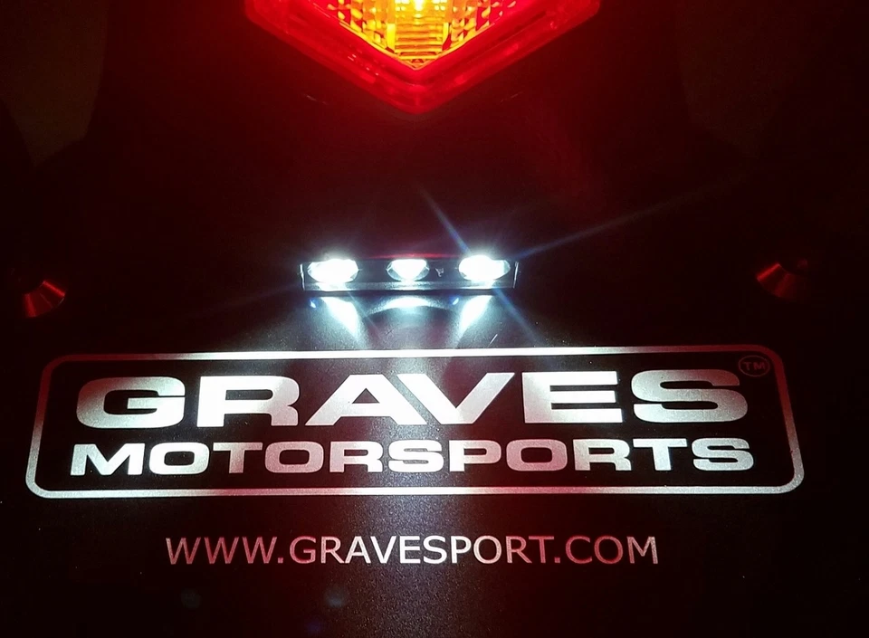 Kit de luces de matrícula universal tumbas FE-U-LPL Foto 2 de 3