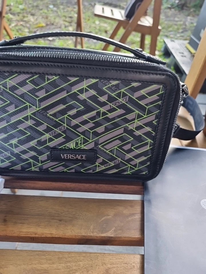 Versace Leather Crossbody bag Great condition Black Leather Unisex Authentic - Image 3 of 4