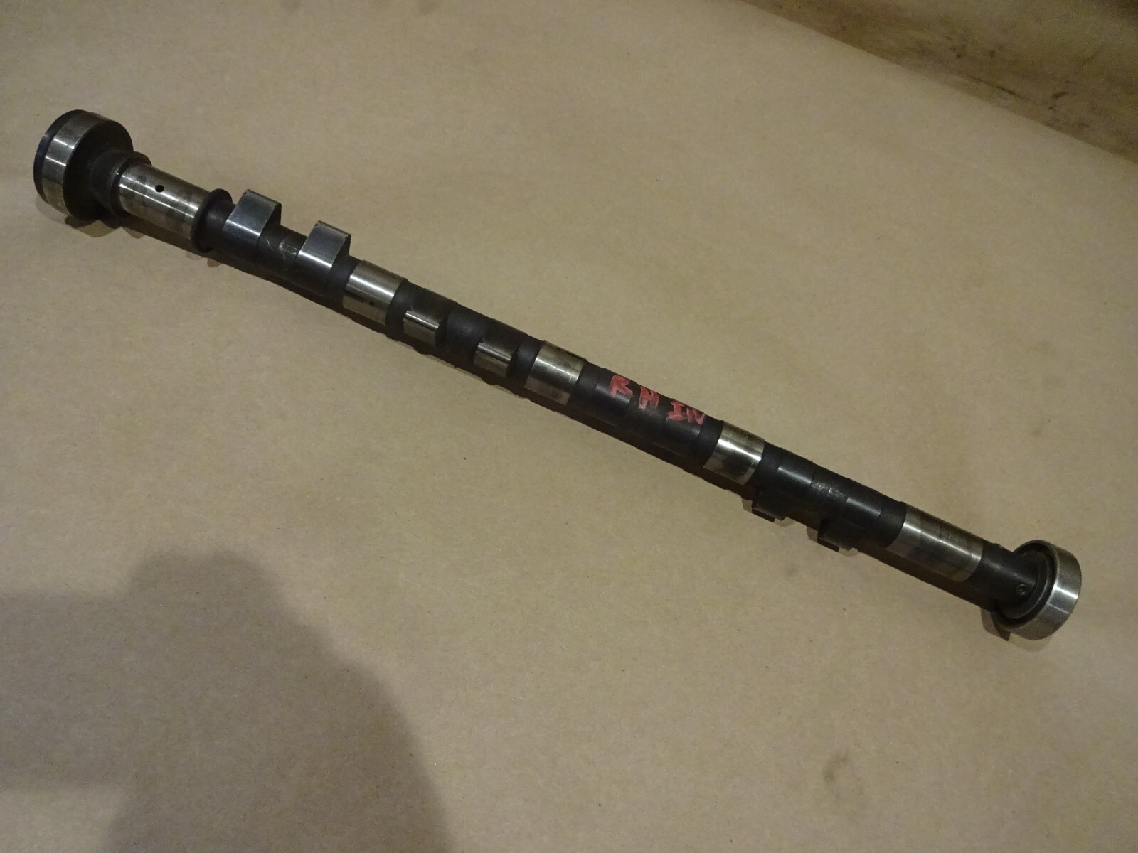 Ferrari Mondial t, 348 - Right RH Intake Camshaft - P/N 139334