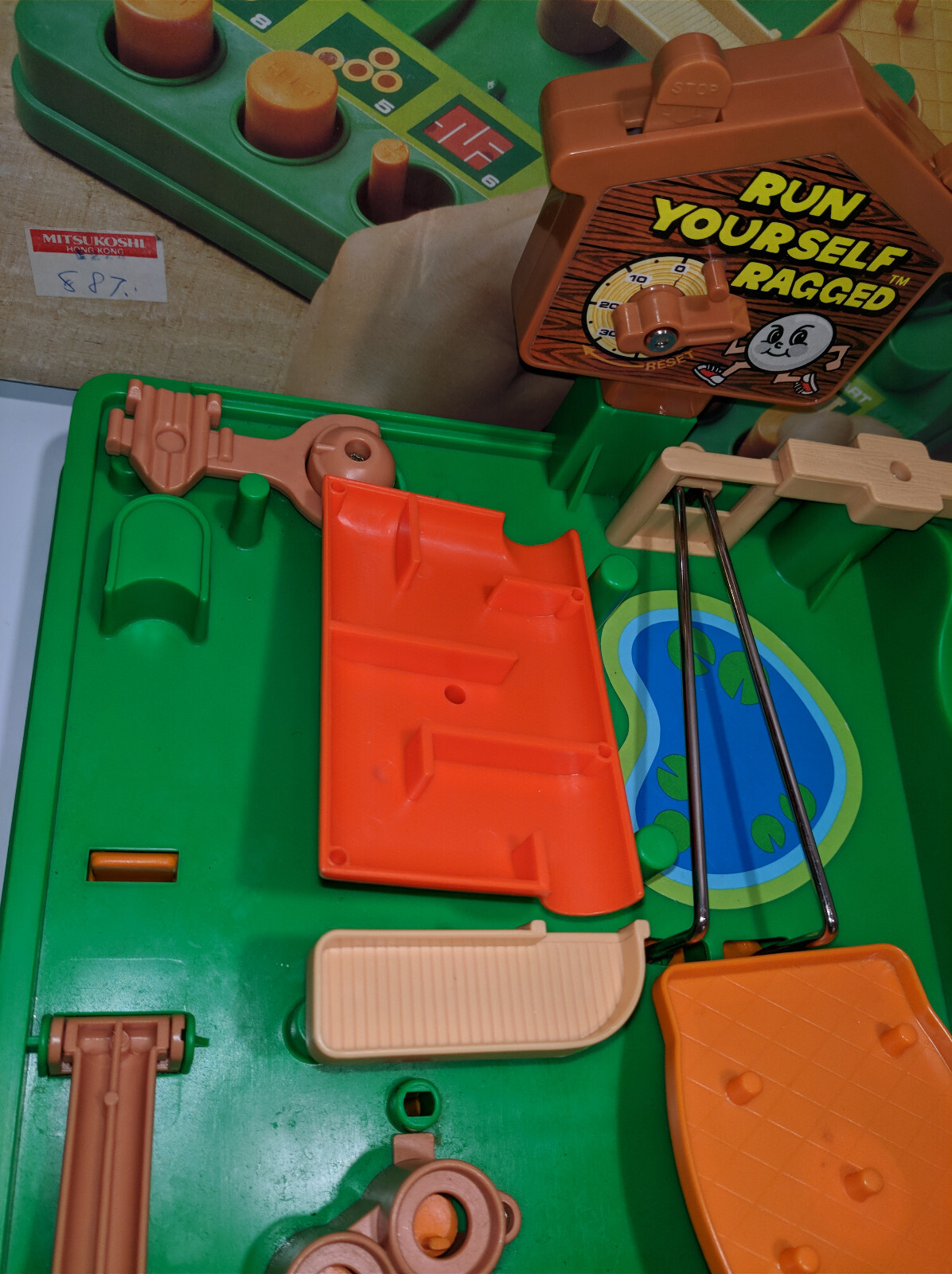 TOMY 1979 Vintage Run Yourself Ragged Board Game ALMOST COMPLETE EBay