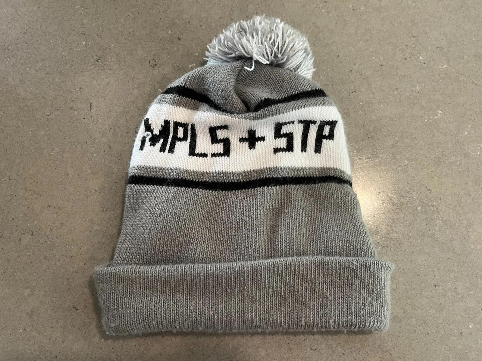 新品】 PACS MIN-NANO MN Pom Beanie ミンナノ - ニット帽/ビーニー