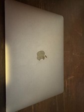 Apple MacBook Pro 13.3" 512GB SSD, Intel Core i7 6567U, 3.3 GHz, 16gb Laptop -