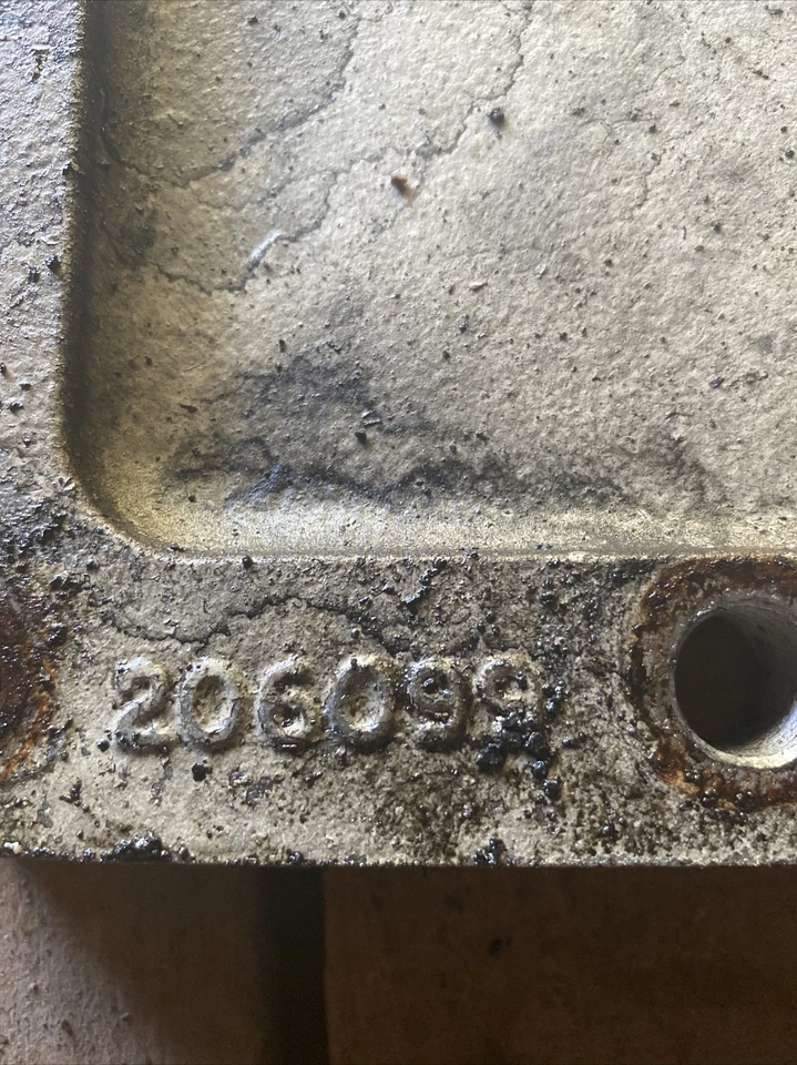 Cubierta de cárter de aceite Cummins 206099 Rev 10 Foto 2 de 3