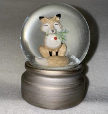 Grasslands Road Fox Snow globe 3.5” Amscan Inc