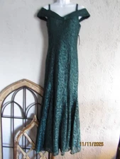 R&M Richards nwt sz 4P hunter green sparkling gown flounce hem off shoulder sexy