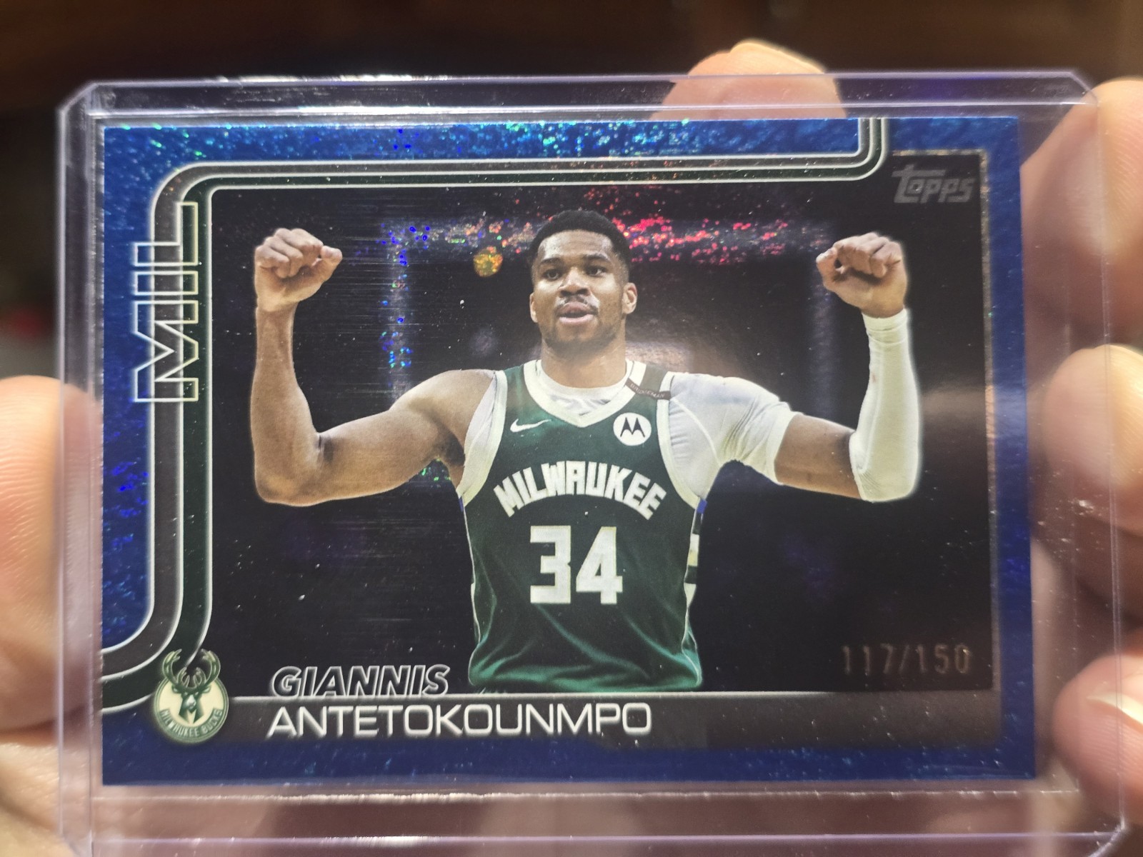 2025-26 Topps Basketball Giannis Antetokounmpo Blue Foil 117/150 #54 Bucks