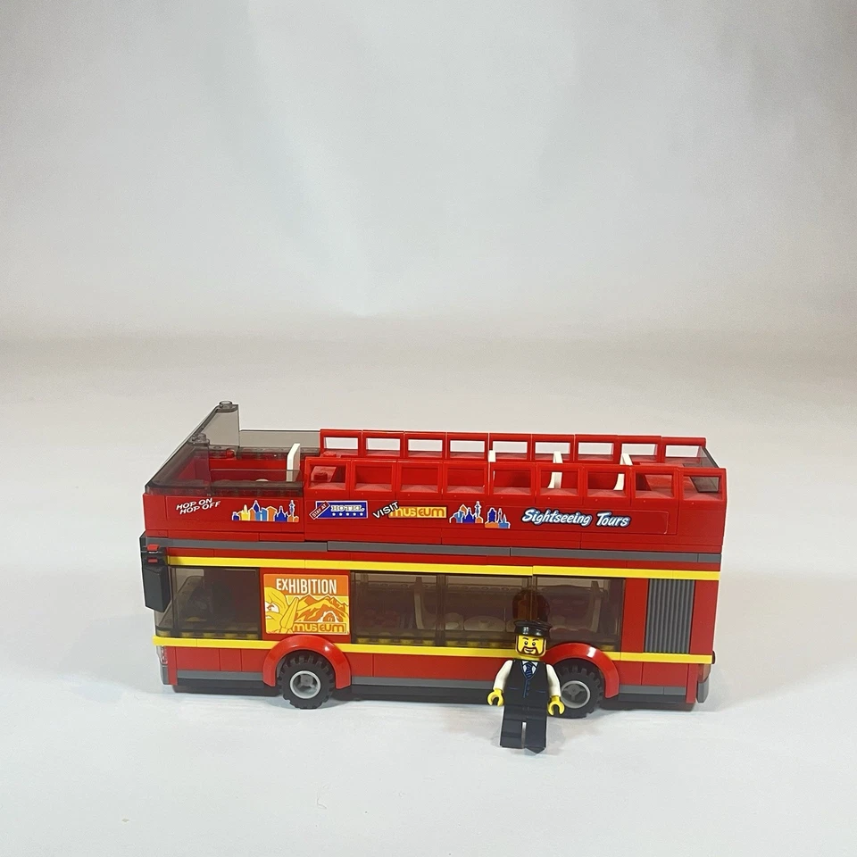 LEGO City: Capital City (60200) faltan algunas piezas sin caja y minifiguras 10/12 Foto 3 de 4