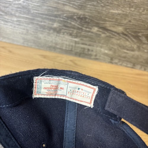 Boston Red Sox Hat Cap Strap Back Mens Navy Blue MLB Baseball Wool Twins 90s - Picture 9 of 10