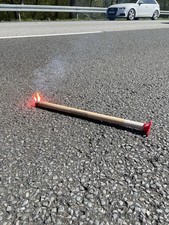 6x Feuerwehr Ausrüstung Signalfackel Warnfackel Polizei Anti-Roll-Fuß