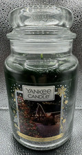 Yankee Candle TREE FARM FESTIVAL Large Jar 22 Oz Green Glass Jar with Glass Lid