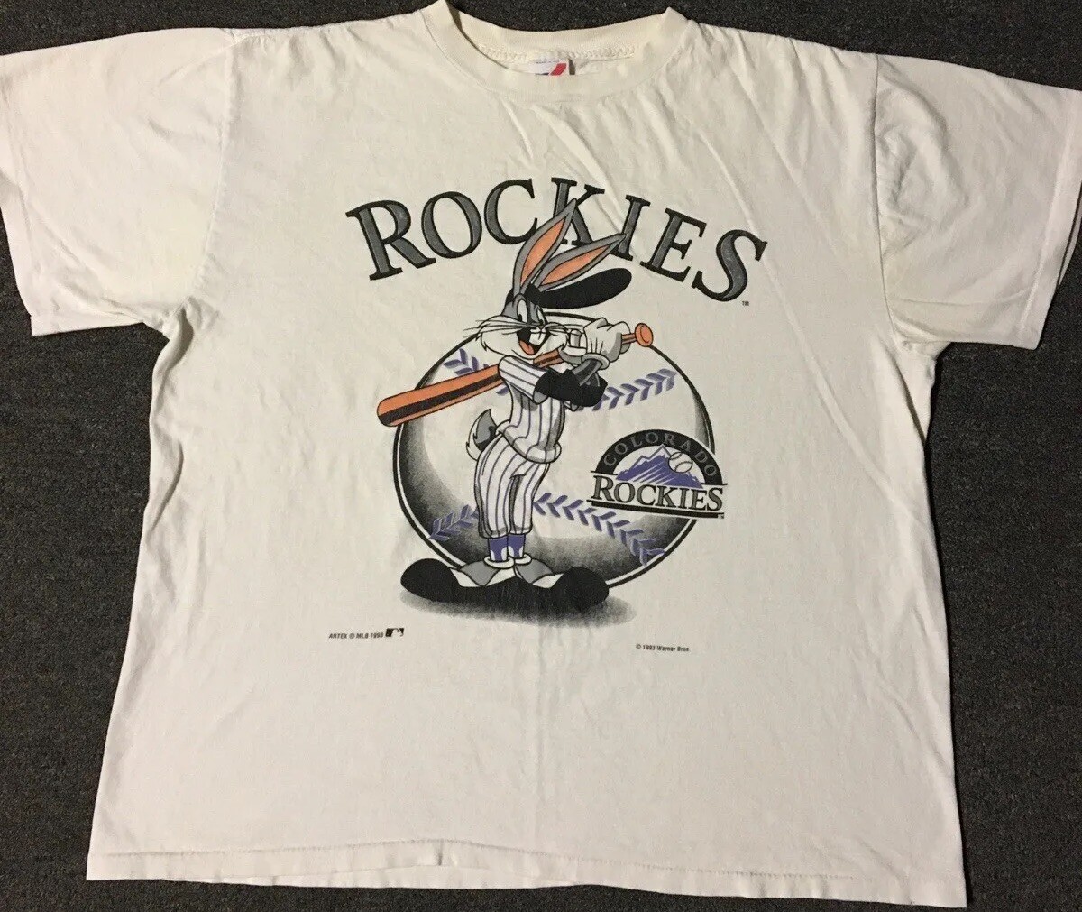 Vtg 90s Colorado Rockies Faded Bugs Bunny Shirt M L Boxy Looney 