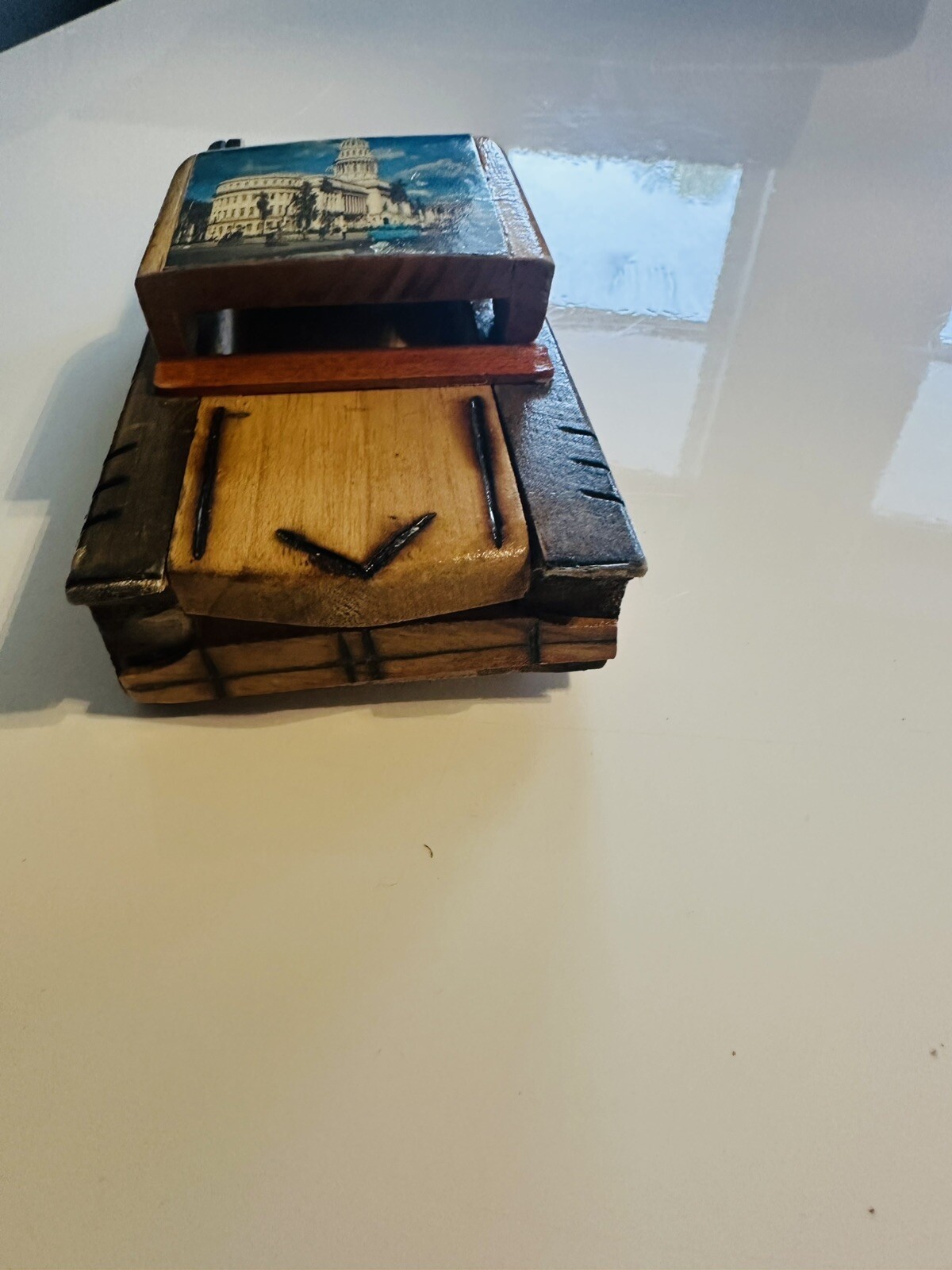 Picture 3 of 5