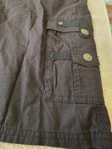 BRAND NEW Men's Swiss Cross Belted Cargo Shorts with Tags - Black - Size 40 - Picture 5 of 10