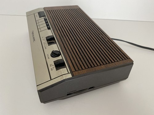 Vintage Realistic Chronomatic 252 Model 12-1560 AM FM Radio Alarm Clock Wood Tes - Picture 6 of 8