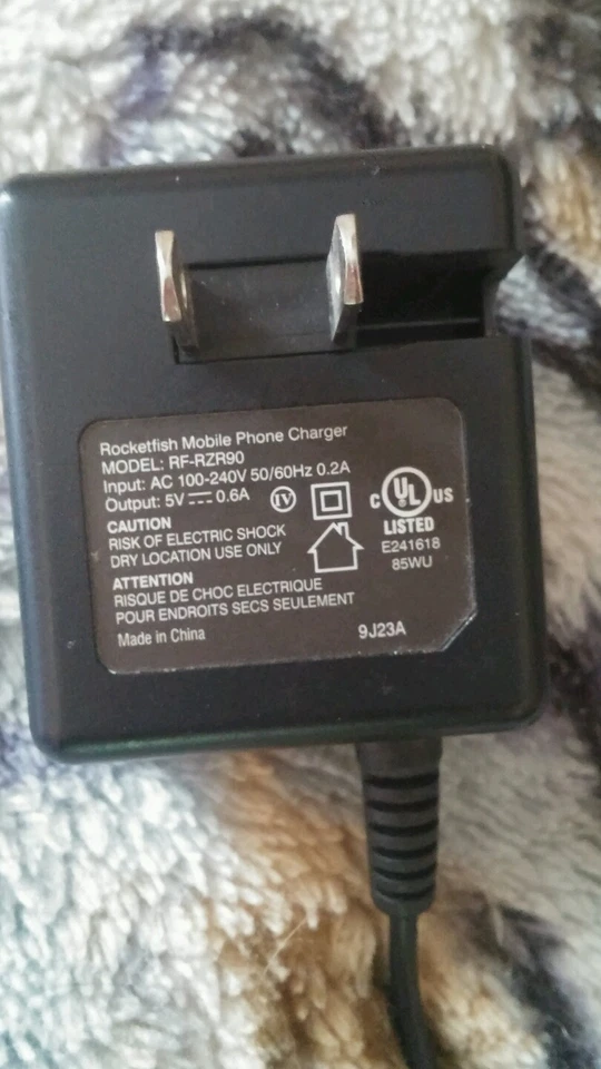 Cargador de teléfono celular Foto 3 de 3