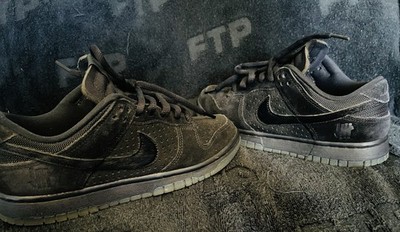 Nike SB Dunk  Undefeated   On It  Low Top  