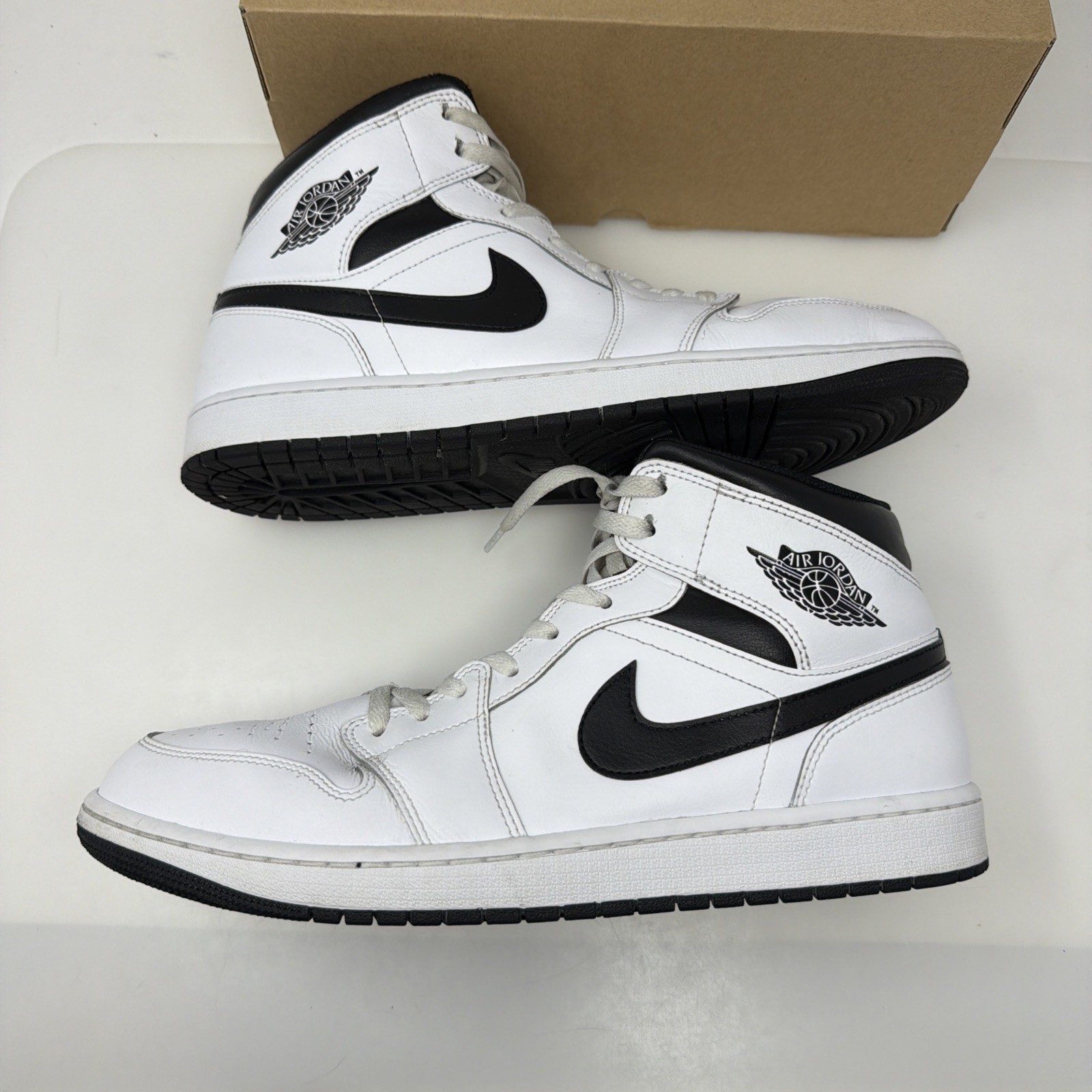 Nike Air Jordan 1 Mid Shoes White Black DQ8426-132 Men's Sz 13 thumbnail 2