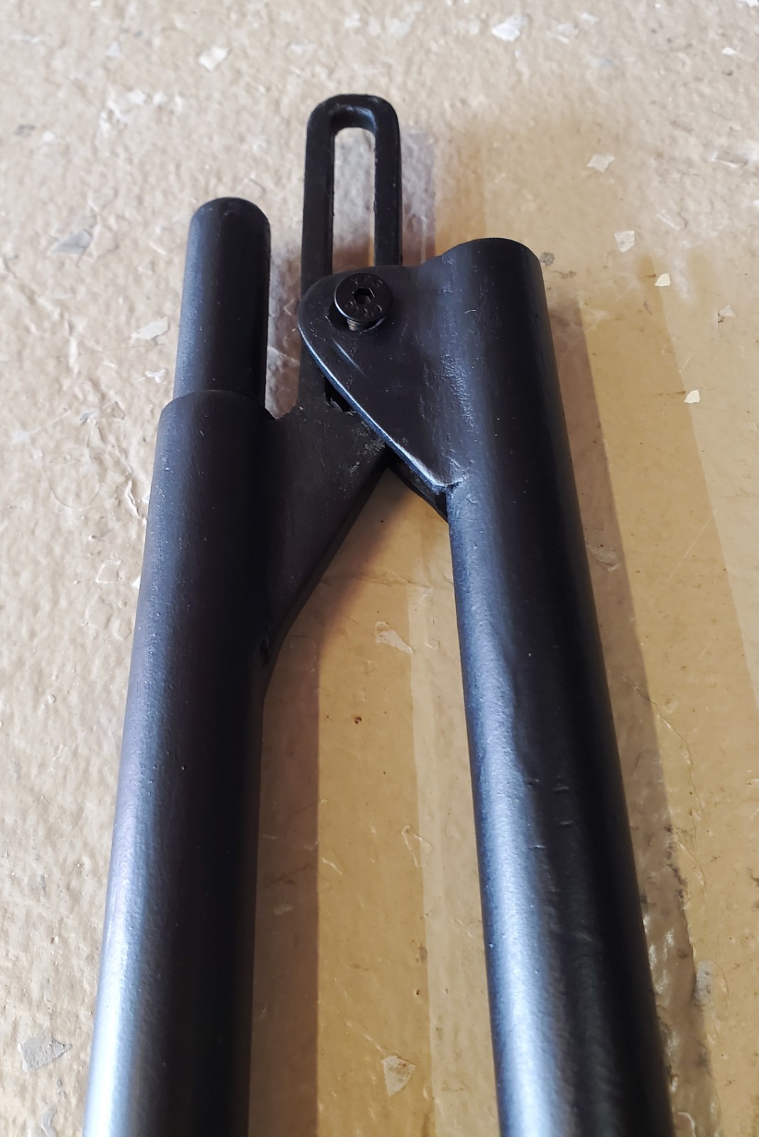 Ferrari F40 - Rear Bonnet Support Rod 62639800