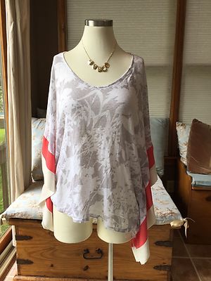 Coldwater Creek Gray White Coral Floral Dolman Poncho Sweater