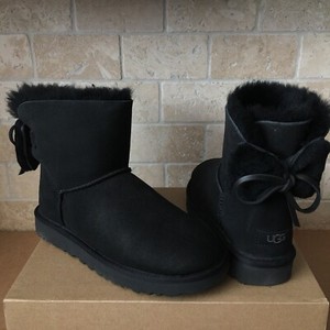 ugg double bailey bow