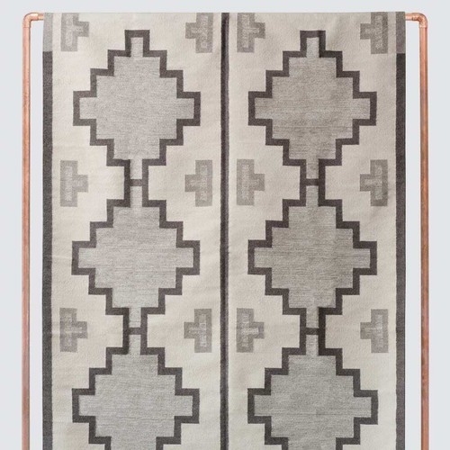 Red Wool Modern Kilim Rug Natural Handmade Navajo Southwest Carpet 8x10 9x12 rug - Picture 6 of 8