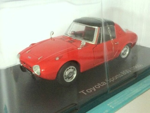 Modèle De Voiture Statique Diecast Ixo Toyota Celica 2000 Gt 1977 Rouge