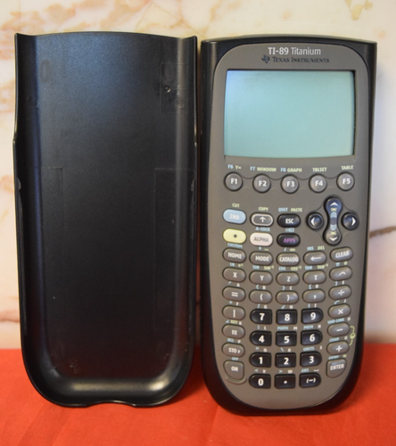 Texas Instruments TI-89 Titanium Graphenrechner (Gebraucht) in Lyss für
