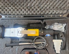 ENERPAC FSC14, 14 Ton, Integral Hydraulic Wedge Spreader, 3.16 in Maximum Spread