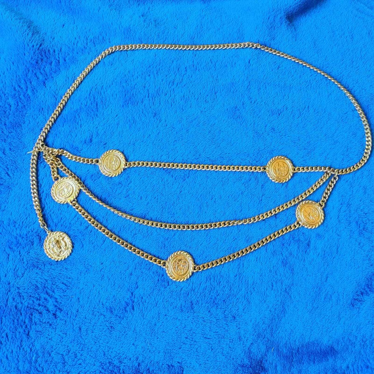Vintage Egyptian Revival Art Nouveau Scarab Chain Charm Coin  display picture 2