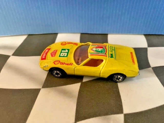 YatMing vintage años 80???? Lamborghini Miura 1/64 amarillo China sin marca Foto 2 de 2