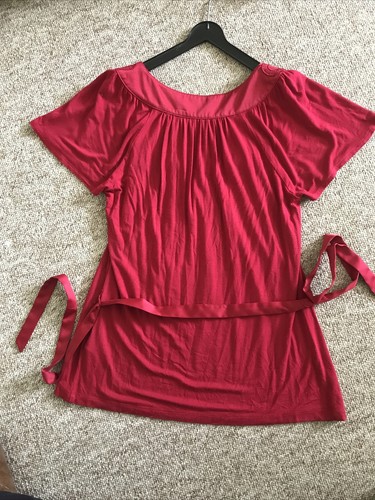 Ladies short sleeve top with belt, Monsoon, size 10, red, embroidered neckline - Picture 5 of 12