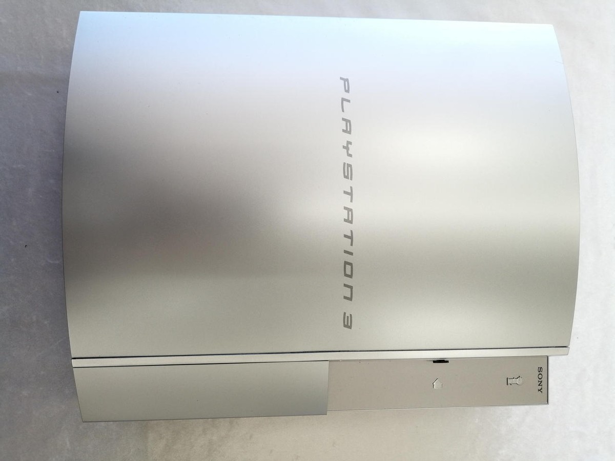 SONY PLAYSTATION 3 80GB CECHL00 Satin Silver Game Console