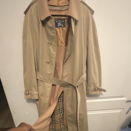 Burberrys Men's Beige Long Trench Coat Belted with Check Lining Vintage